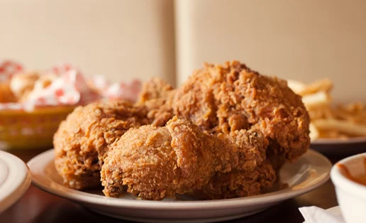 6 τροφές που βλάπτουν τη λειτουργία του εγκεφάλου