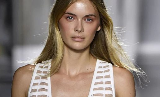 Η νέα τάση στο γαλλικό μανικιούρ που θα κάνει θραύση