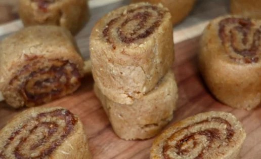 Πεντανόστιμα cinnamon rolls χωρίς ζάχαρη και χωρίς ψήσιμο