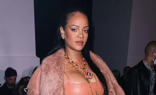 Τα 2 χρώματα κραγιόν που θα φορεθούν περισσότερο φέτος την άνοιξη σύμφωνα με τη Rihanna