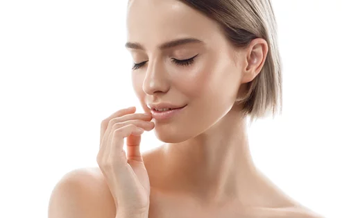 Πώς θα αποκτήσεις την πιο καθαρή και λαμπερή επιδερμίδα