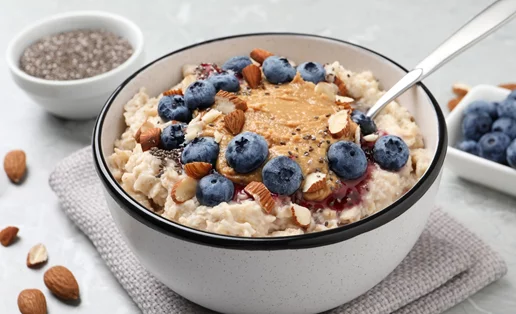 Πέντε toppings για το porridge σου