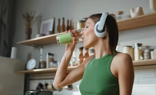 Έχεις δυσκοιλιότητα; Με αυτά τα smoothies που φτιάχνονται σε 5' θα λυθεί το πρόβλημά σου