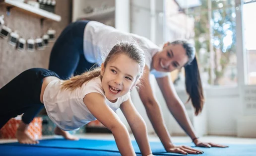 Τρως σωστά, γυμνάζεσαι και προσέχεις την υγεία σου; Τότε το ίδιο θα κάνει και το παιδί σου