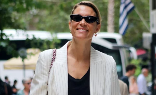 Like a Pro: Πώς θα κάνεις layering στα χειμερινά σύνολά σου; Η Βίκυ Καγιά προτείνει