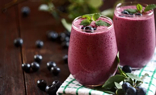 Ελαφριά γεύματα στο ποτήρι: Xορταστικά smoothies χωρίς τύψεις