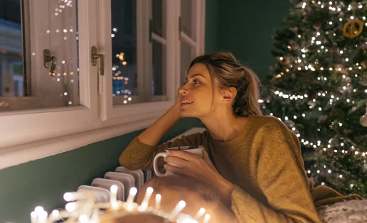 Δεκέμβριος 2025: Οι μηνιαίες προβλέψεις των ζωδίων από την Άντα Λεούση