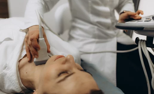 Αφαίρεση Θυρεοειδούς (Θυρεοειδεκτομή): Θα αλλάξει η ζωή μου μετά την επέμβαση; Τι πρέπει να περιμένω;