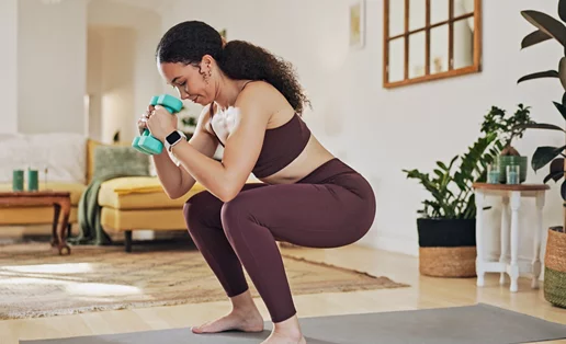 Αν μπορείς να κάνεις τόσα καθίσματα μετά τα 40, τότε το σώμα σου είναι νεότερο απ΄όσο νομίζεις