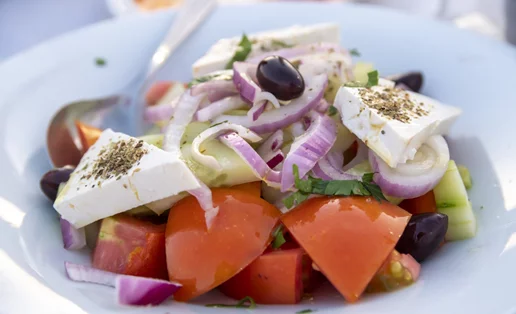 Μηδενικά σάκχαρα, πλούσιο σε πρωτεΐνη: Ανακάλυψε τον κόσμο και τα οφέλη του κατσικίσιου τυριού