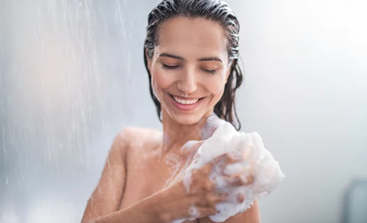 6 +1 ενυδατικά αφρόλουτρα με το πιο απολαυστικό άρωμα που έχεις μυρίσει ποτέ