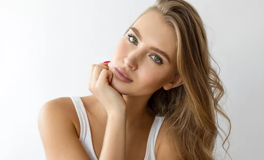 Το φυσικό beauty elixir που ρυθμίζει τη λιπαρότητα χωρίς να ξηραίνει την επιδερμίδα