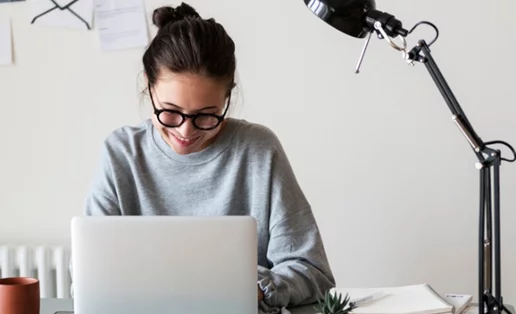 Σχολικές εξετάσεις: Η εκπαιδευτικός Μαριλένα Μίχα μας λέει πώς θα βοηθήσουμε τα παιδιά μας