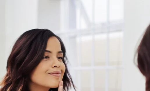 Μάσκα με ελαιόλαδο και γάλα για τις σακούλες κάτω από τα μάτια