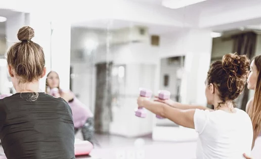 Αερόβια άσκηση για γλουτούς: 3 tricks για πιο γρήγορο αποτέλεσμα