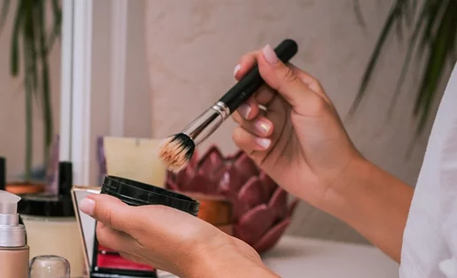 Καθημερινό μακιγιάζ: 5 βασικά βήματα για ένα επιτυχημένο αποτέλεσμα