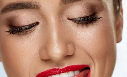 Ευαίσθητα δόντια, ουλίτιδα, περιοδοντίτιδα; Αντιμετώπισέ τα όλα και γέλα με την ψυχή σου!