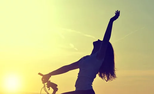 Σκέφτεσαι να ξεκινήσεις ποδηλασία; Μάθε και 4 οφέλη που θα σου δώσουν κίνητρο