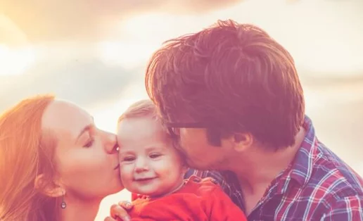 Οικογενειακή Διαμεσολάβηση: Όσα πρέπει να ξέρεις για τη μέθοδο επίλυσης οικογενειακών διαφορών