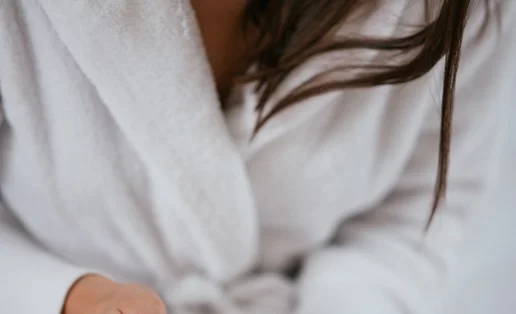 Κρέμες κατά της κυτταρίτιδας: ΑΥΤΟΣ είναι ο σωστός τρόπος εφαρμογής για να κάνει ΟΝΤΩΣ δουλειά