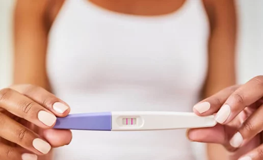 Εξωσωματική σε φυσικό κύκλο ή με φάρμακα;