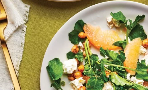 Σαλάτα με ρεβίθια: Η τέλεια ιδέα με νεροκάρδαμο, γκρέιπφρουτ και τραγανά ρεβίθια