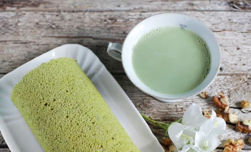 Φτιάξαμε swiss roll με τσάι μάτσα και είναι υπέροχο - δες τη συνταγή