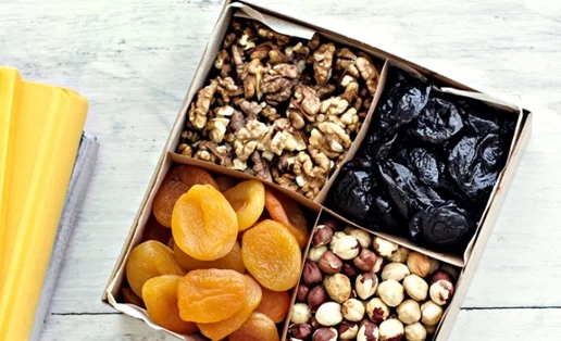 8 σνακ με λίγες θερμίδες για την καταπολέμηση κάθε λιγούρας από άγχος