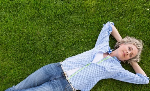 Νέα μελέτη: Κατάθλιψη στην εμμηνόπαυση και όσα πρέπει να γνωρίζουμε