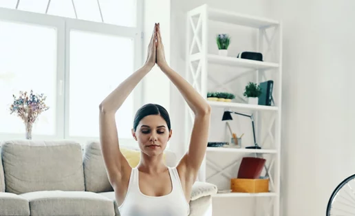 Yoga το πρωί: Αυτές οι ασκήσεις θα σου χαρίσουν ευεξία και ενέργεια