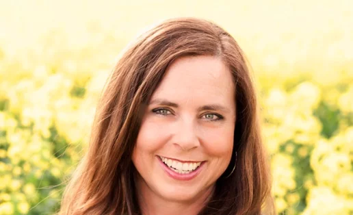 Συμπτώματα της εμμηνόπαυσης: 9 tips για να τα αντιμετωπίσεις φυσικά