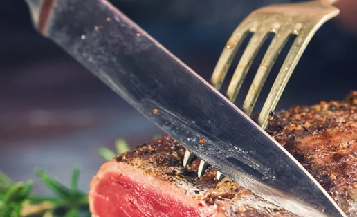 Προκαλεί το ψητό κρέας καρκίνο; Οι απαντήσεις των επιστημόνων
