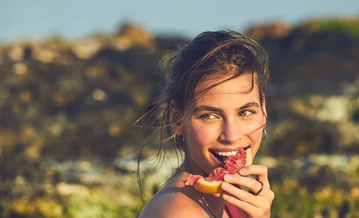 #Loveyourbody: Τα κορίτσια του MissBloom επιλέγουν το ιδανικό μαγιό ανάλογα με τον σωματότυπό τους