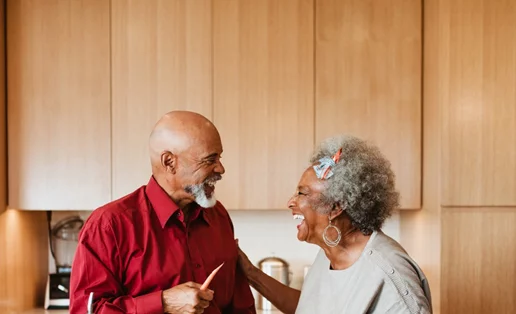 Διατροφή για μακροζωία: 4 στρατηγικές που ακολουθούν οι άνθρωποι που ζουν πολλά χρόνια