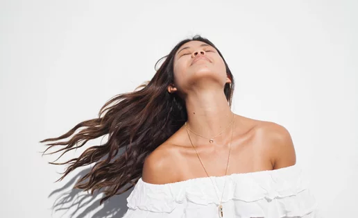 Βιταμίνες για μαλλιά: Το top 3 για υγιή και λαμπερά μαλλιά