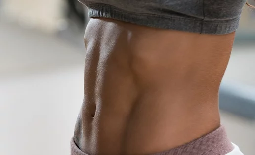 7 συμβουλές για επίπεδη κοιλιά σύμφωνα με τον ειδικό