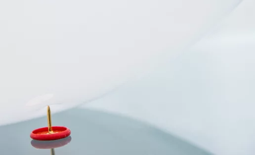 Νιώθεις φουσκωμένη; Να πώς θα το καταπολεμήσεις χωρίς φάρμακα