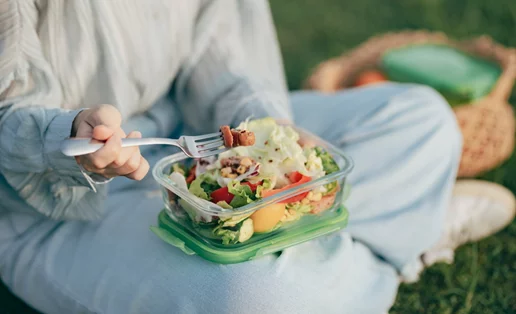 Άσκηση και διατροφή για μείωση του σωματικού λίπους: Ένας ολοκληρωμένος οδηγός