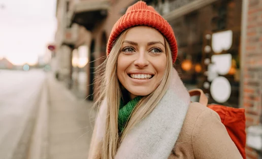 3 skincare tips που θα "κλέψουμε" από τις Σκανδιναβές για επιδερμίδα που δείχνει νεότερη