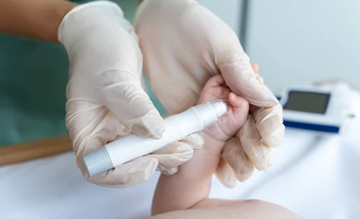 "Αυτά τα συμπτώματα είναι κλασικές ενδείξεις του σακχαρώδους διαβήτη τύπου 1 και είναι σημαντικό οι γονείς να τα γνωρίζουν"