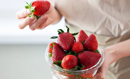 Υγιεινά σνακ για λαμπερό δέρμα: Μια φυσική διατροφή με botox effect