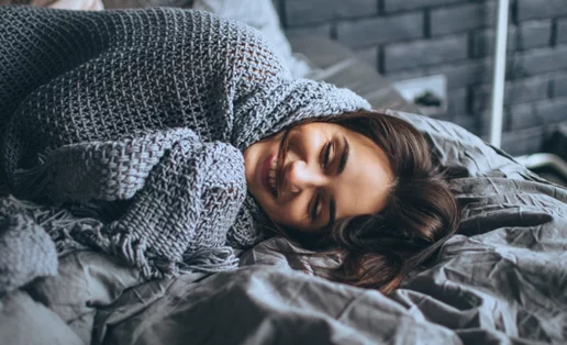 Πρόβλημα ύπνου: Μπορεί η τελευταία (και παράξενη) τάση του TikTok να σε βοηθήσει να κοιμηθείς "σαν μωρό";