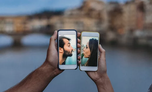 Μπορεί να κρατηθεί "ζωντανή" μία σχέση εξ αποστάσεως;