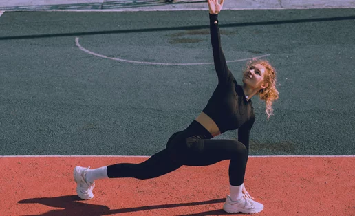 Καλλισθενική γυμναστική: Πώς θα "χτίσεις" μύες και ευλυγισία με τη δύναμη του σώματός σου (μόνο)