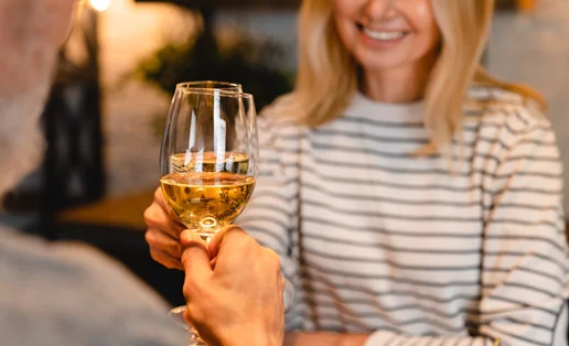 Το dating μετά τα 40: 3 red flags που πρέπει να έχεις υπόψη σου