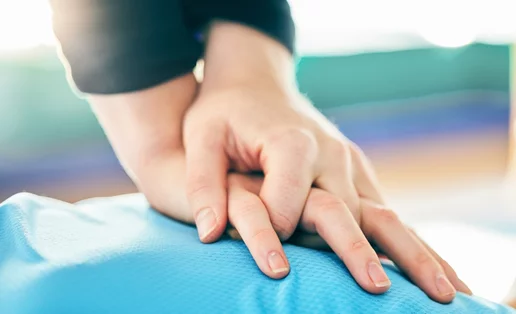 Πώς να αντιδράσεις σε περίπτωση καρδιακής ανακοπής κάποιου ατόμου;