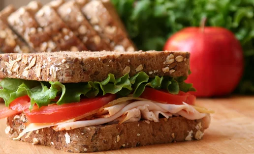 Πώς να επιλέξεις ψωμί ολικής αλέσεως - Το καλύτερο για καλή πέψη και ενέργεια