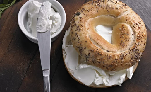 Φυτικά τυριά: Όσα θέλεις να γνωρίζεις για τα τυριά χωρίς ζωικά προϊόντα και λακτόζη