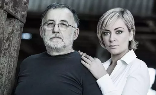 Αφιέρωμα στον Θάνο Μικρούτσικο με τη Ρίτα Αντωνοπούλου και τους Ρεβάνς