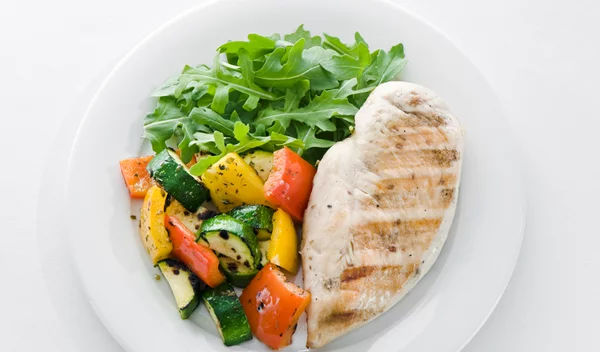 Τι τρώει η διαιτολόγος όταν κάνει δίαιτα: Όλα τα γεύματα της εβδομάδας από την Κλειώ Δημητριάδου